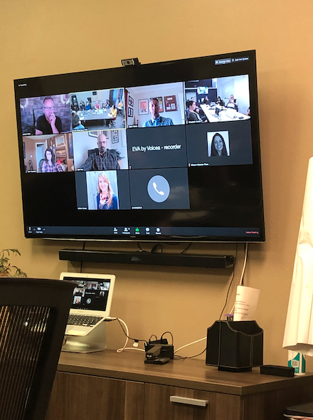 csuitenetwork's tweet photo. Thank you, @JeromeWade, for taking the time to work through the #UltimateEdgeFormula with our #CSuite &amp; @TallGrassPR teams! https://t.co/WvW6SSTwE4