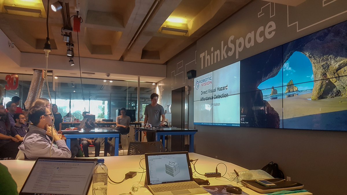 Sydney_CRF's tweet image. Last week #SydInformatics hosted a Hacky Hour at ThinkSpace - we parallelised some code, used deep learning to classify MRI images, plus other cool hacks! Sean McMahon from @RoboticVisionAU spoke about robot vision &amp;amp; painted a fascinating picture of the future of computer vision.