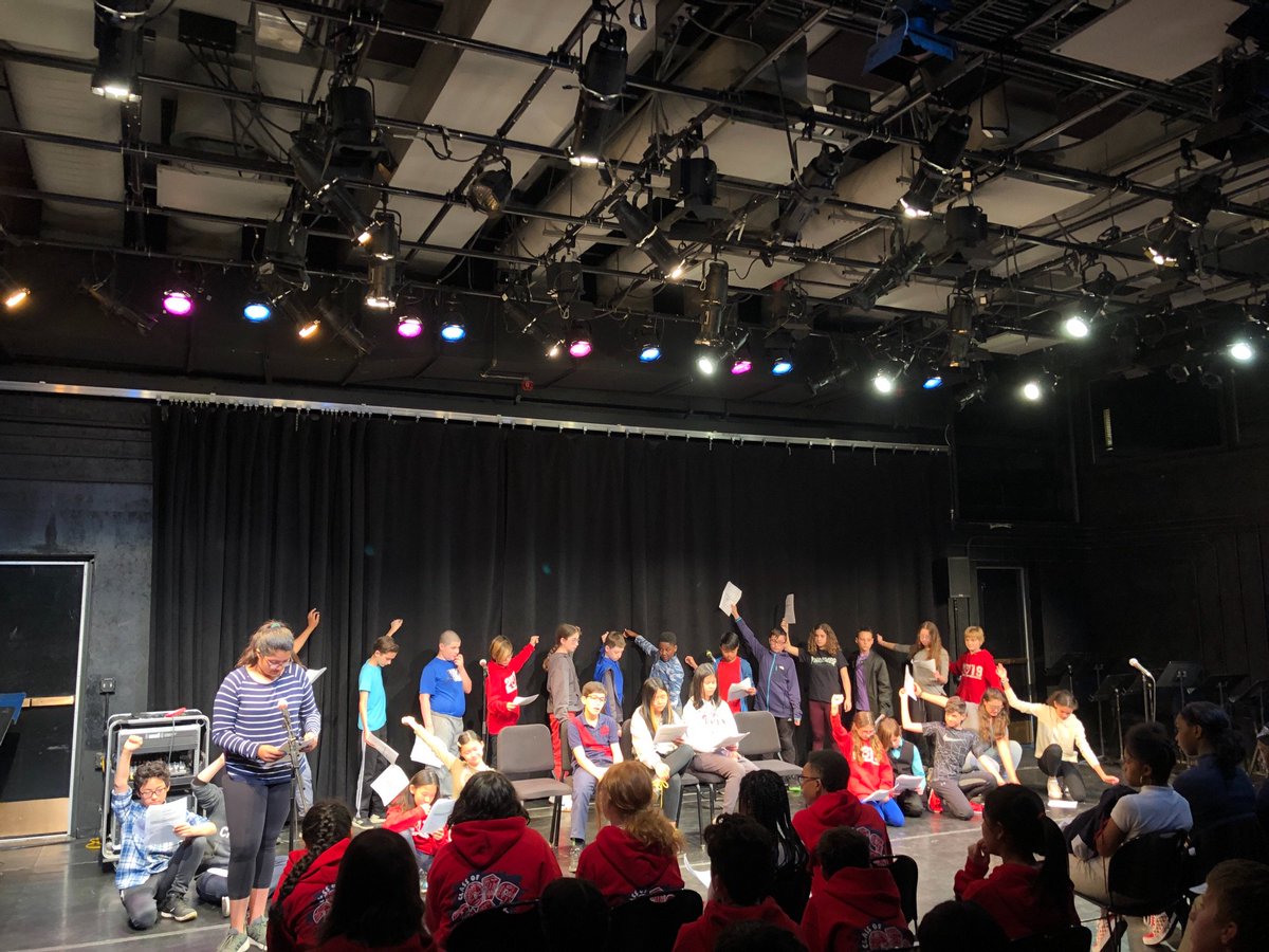 BrookPrincipal's tweet photo. Some pictures from today’s performance! #brookdalerocks #arts #community #pingchong https://t.co/743OXnv7xh