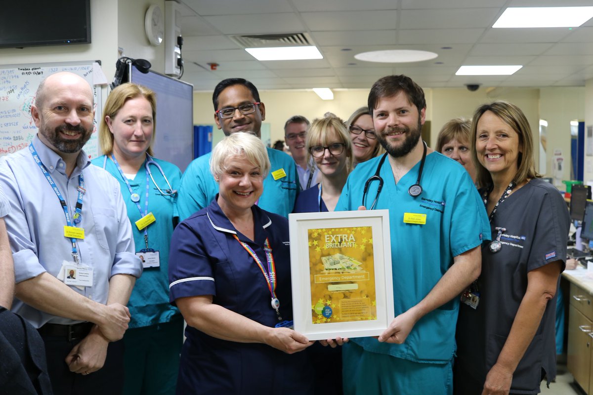 RothBarnsNHSCEO's tweet photo. Delighted to award our first ever 'Extra' Brilliant award to @barnshospital Emergency Department for their amazing work over the last 15 months. https://t.co/x8fzRlCZS2