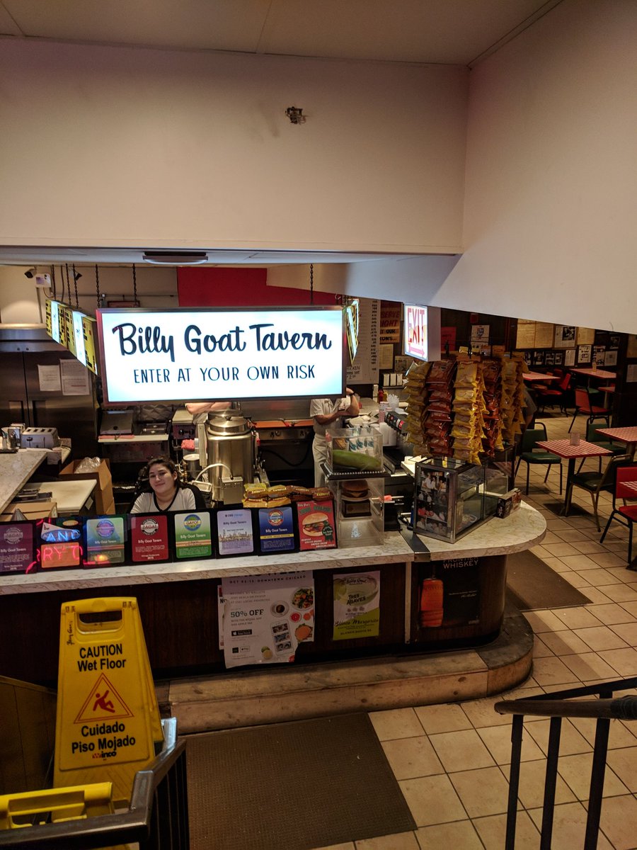 "Cheeseborger," and chips of course! #lovemesomeoldsnl #windycity