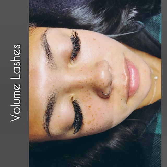 cascadelash's tweet photo. What is perfection? A perfect lash swoop! 😍 💯 Stylist: Adrienne https://t.co/Fn59DGy682 https://t.co/RemR6m2Rmu