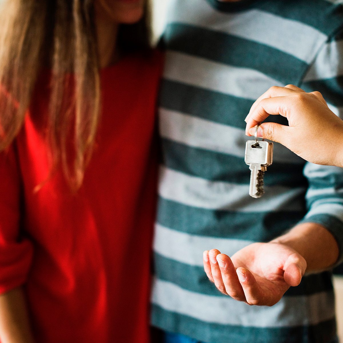 ViaMontejo's tweet photo. ¿Buscas un lugar que te garantice el confort, el diseño de interiores y espacios para tu bienestar y el de tu pareja?

Un departamento de lujo será todo lo que necesites. Descubre cómo elegir la opción correcta, todo en nuestro último blog: 👇https://t.co/rZeaoxFWTu https://t.co/G7BTvEPgPe
