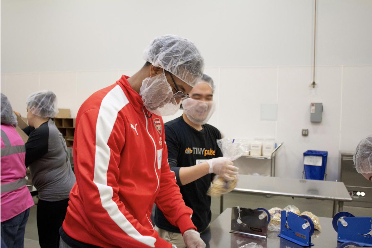 TINYpulse's tweet image. At #TINYpulse, we dedicate 1% of our time and 1% of our profits to volunteer efforts and charity. #nationalvolunteermonth bit.ly/2FlJ4QR