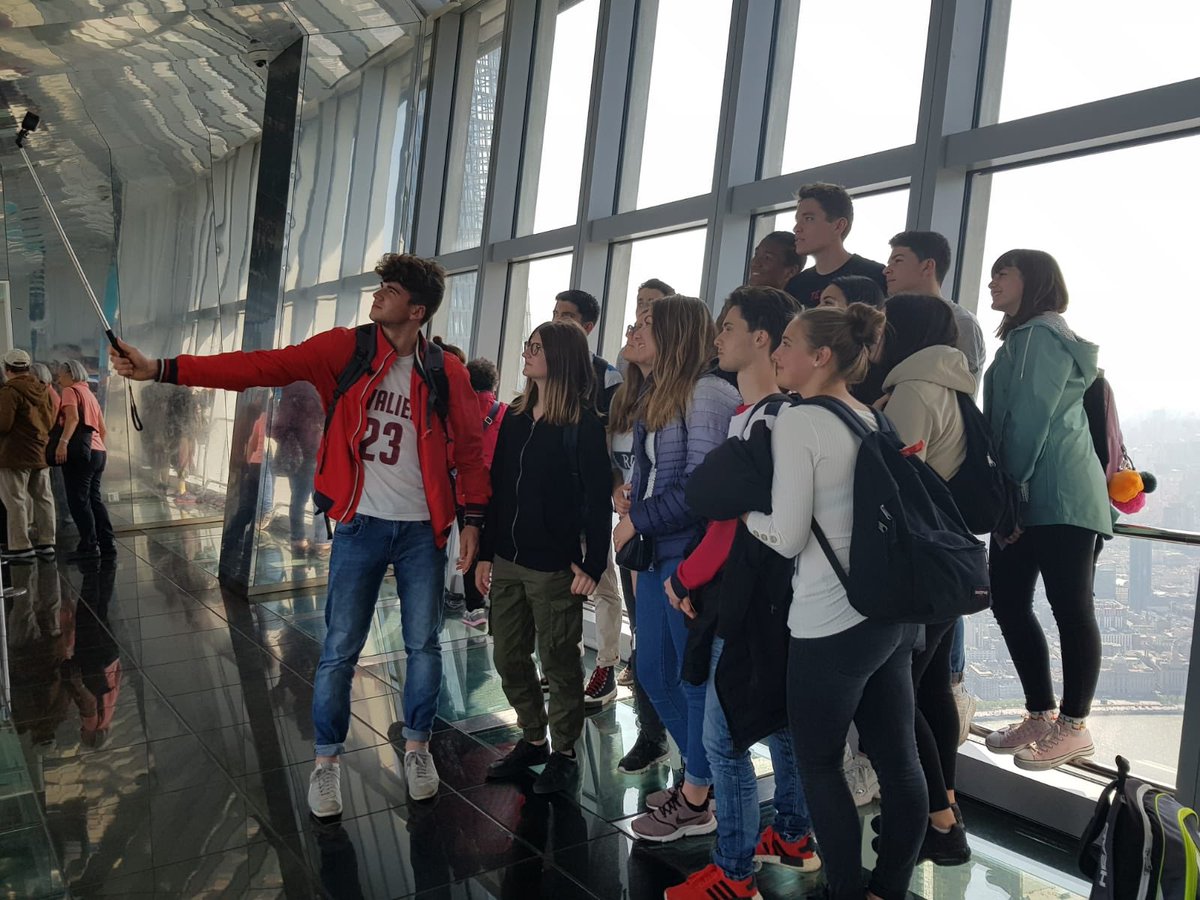StDenisAnnonay's tweet photo. Visite de Shanghai pour notre délégation française en Chine 🇨🇳 @StDenisAnnonay @France_en_Chine @VisitSuzhou #regionauvergnerhonealpes https://t.co/UeaMGVk0o8