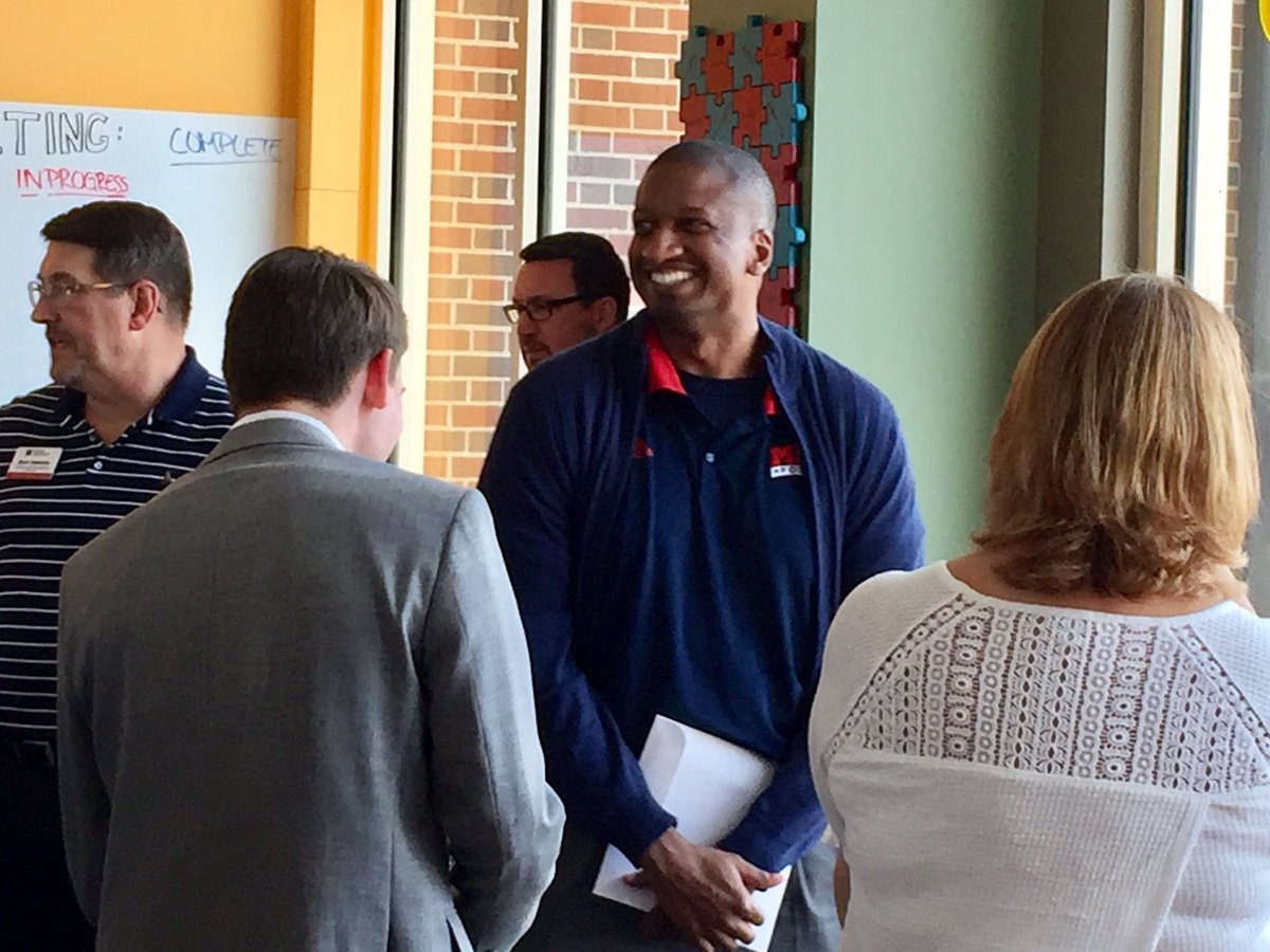 Louise Morman tweet media