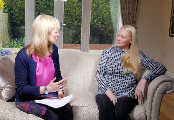 This is the moment that Deborah Cohen read out a statement from Biomarin for Newsnight saying that patients with PKU who did the Kuvan trials 10 years ago should be given access to the drug! @PKUbump