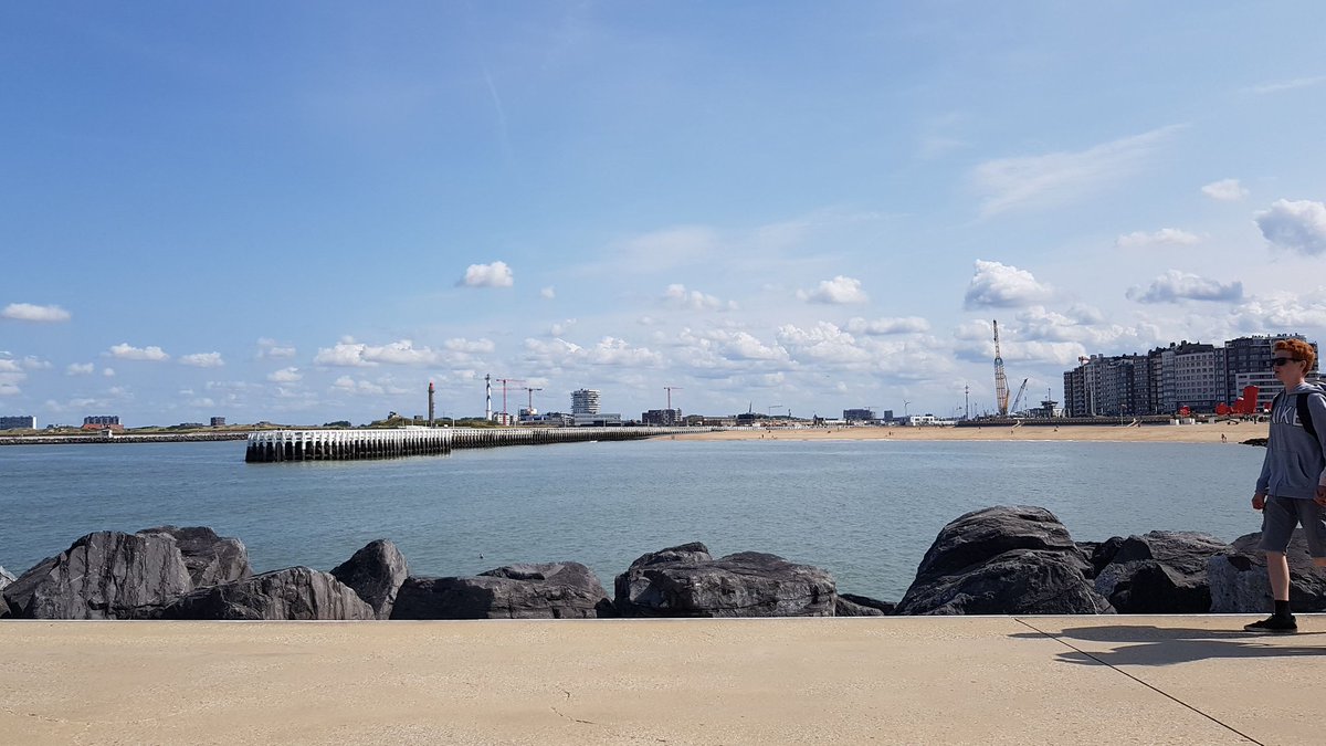 MichelleSc_x3's tweet photo. I'm missing it so much. Three days I didn't had to think about anything. Just sat there on the beach, listened to the sound of the waves, while drinking beer. Walked all over Oostende &amp; slept in the coolest hotel i've ever seen (never been in a hotel before). I just want back. https://t.co/ji4yNj8Hp6