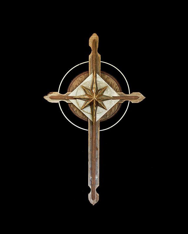 The first of my new line of Crosses. Sizes start at 3.5 feet tall with prices starting at $825. 15% of all sales go directly to the Exceptional Foundation ❤️ Message for more details #theexceptionalfoundation #foundobjectart bit.ly/2PdS3Gz