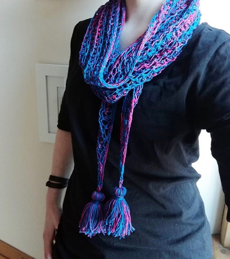 TheVioletPie's tweet photo. I love my testers! Bethany53 on IG 🎉

https://t.co/Kd6Q6vzrLv

#knitting #knitter #knit #knittersofig #yarn #yarnlove #indiedesigner #indiedesigners #indiedesigns #thevioletpie #latelunchshawl #shawl #shawlknitting #testknitting #testknitter #testertuesday https://t.co/fBn97N5R3j