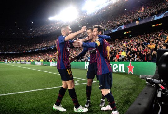 FCBarcelonaTha1's tweet photo. 🔥 "Walking To Glory" กับชัยชนะสุดแสนอัศจรรย์
เหนือแมนเชสเตอร์ ยูไนเต็ด 3-0 ณ คัมป์นู
#fcbth #FCBarcelona https://t.co/yXcbD4prPN
