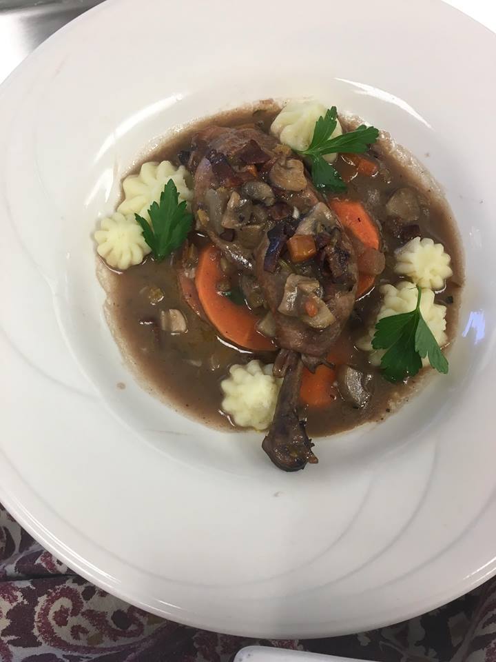 cheflil_yj's tweet photo. Paint me like one of your French dishes 😉🍽️ #cul285 https://t.co/5QVumlgiQB