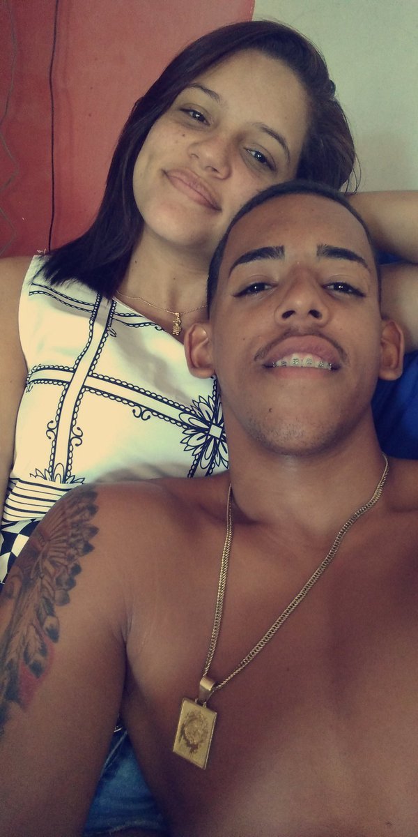 Marsel_Valentim's tweet photo. Estou tão feliz contigo 🤴❤️👸 #UmMes com minha Princesa https://t.co/uKigeSlUDY