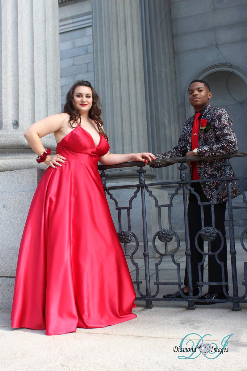 _lexislens's tweet photo. A woman always makes a man look 👀 better 😏

#diamond💎images #prom2k19
#KeithNIsabella #SlayedByBree #BookMeNow #BestInTheMet https://t.co/xkbp9QAzOm