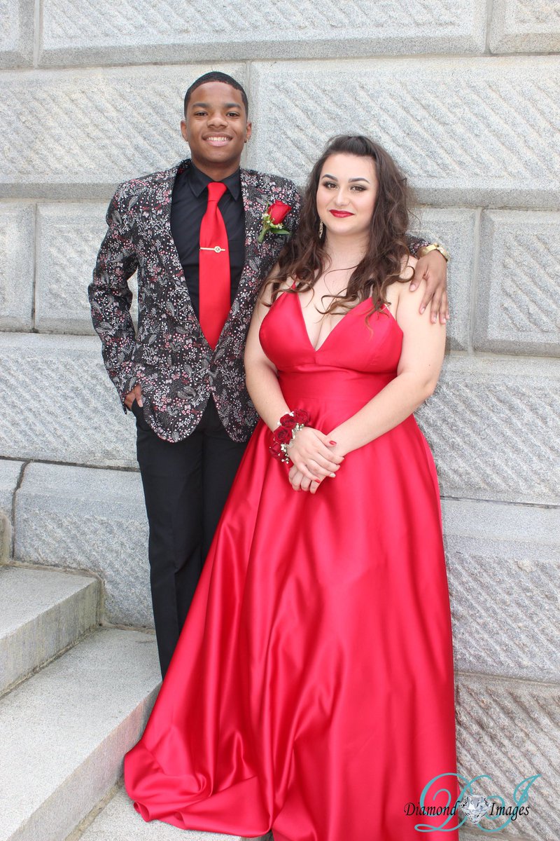 _lexislens's tweet photo. A woman always makes a man look 👀 better 😏

#diamond💎images #prom2k19
#KeithNIsabella #SlayedByBree #BookMeNow #BestInTheMet https://t.co/xkbp9QAzOm