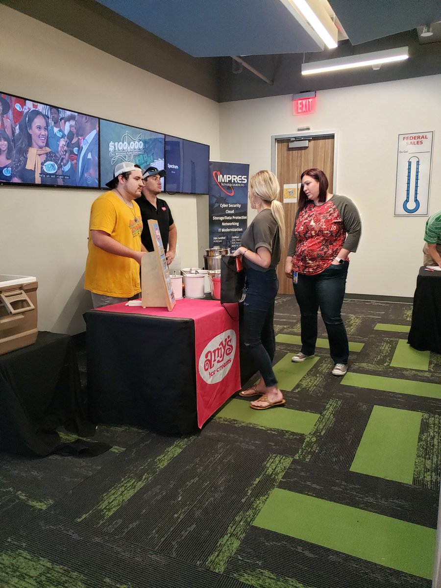 IMPRES_Tech's tweet image. Thank you to the DELL Federal Team at Dell Headquarters for having us last week.  We delivered the tasty treats and they gave us a warm welcome.  #DELLHQ #IMPRESTechnology #IceCreamSocial #partnership #Amysicecream @AmysIceCreams @DellTech