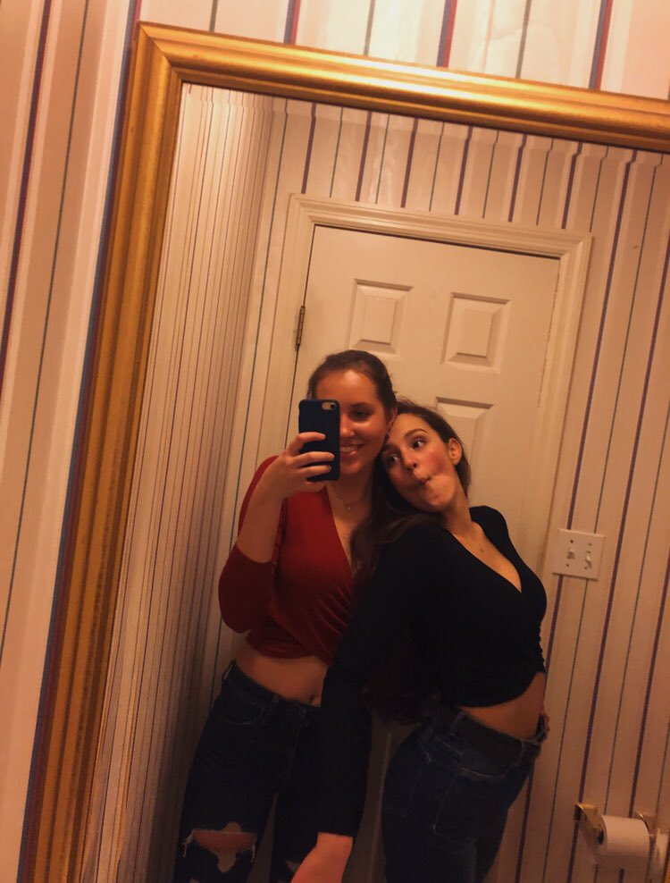 sammyreeed's tweet photo. wishing the HUGEST happy birthday to my BEST FRIEND EVER!! thank u for being my person💛💛 and come home from Europe soon i miss u girl!!! https://t.co/gKg2ByyyiC