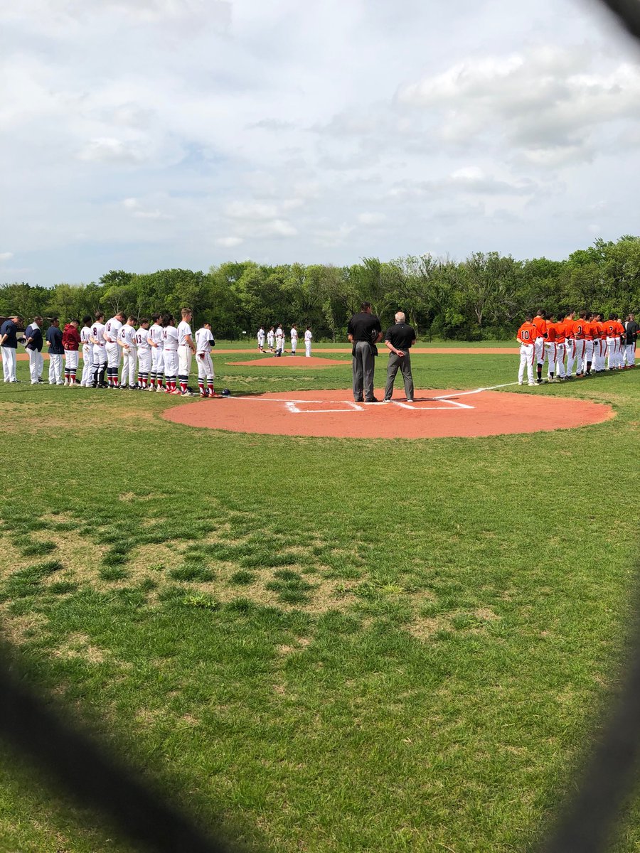DevonneHutson's tweet photo. Mustangs win first ever home game 13-3! Senior night. Going to playoffs! Thank you Coaches Stindurf, Askew, Robinson! #lifeschool #lifemustangs https://t.co/n8j4rUwqC6