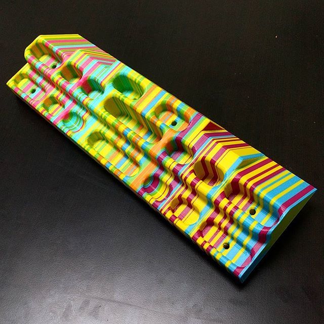 JoshVV's tweet photo. I just finished #3Dprinting a #beastmaker2000 #hangboard using the @mosaicmfg #palette2pro in #randommode on our @raise3d #n2plus printing with @pushplastic #pla. 
It has 5x 0.6mm walls and 30% triangle infill. It's really solid and took 1.6kg of filamen… https://t.co/O5t1PGHmxl https://t.co/cpYropUAH8
