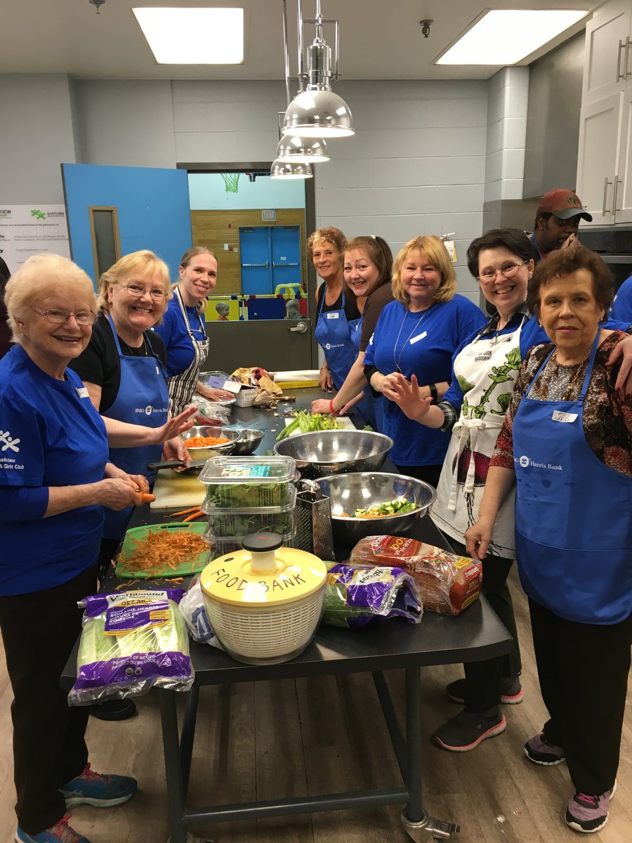 TracyMarsh's tweet photo. Members of @WW_Canada in Toronto had the pleasure of preparing and serving a hot easter lunch at @eastviewcentre today. Many hands and big hearts had a fantastic day. #WWGood #GivingBack #WWCanada #BetterTogether https://t.co/cAwGgKLlcz