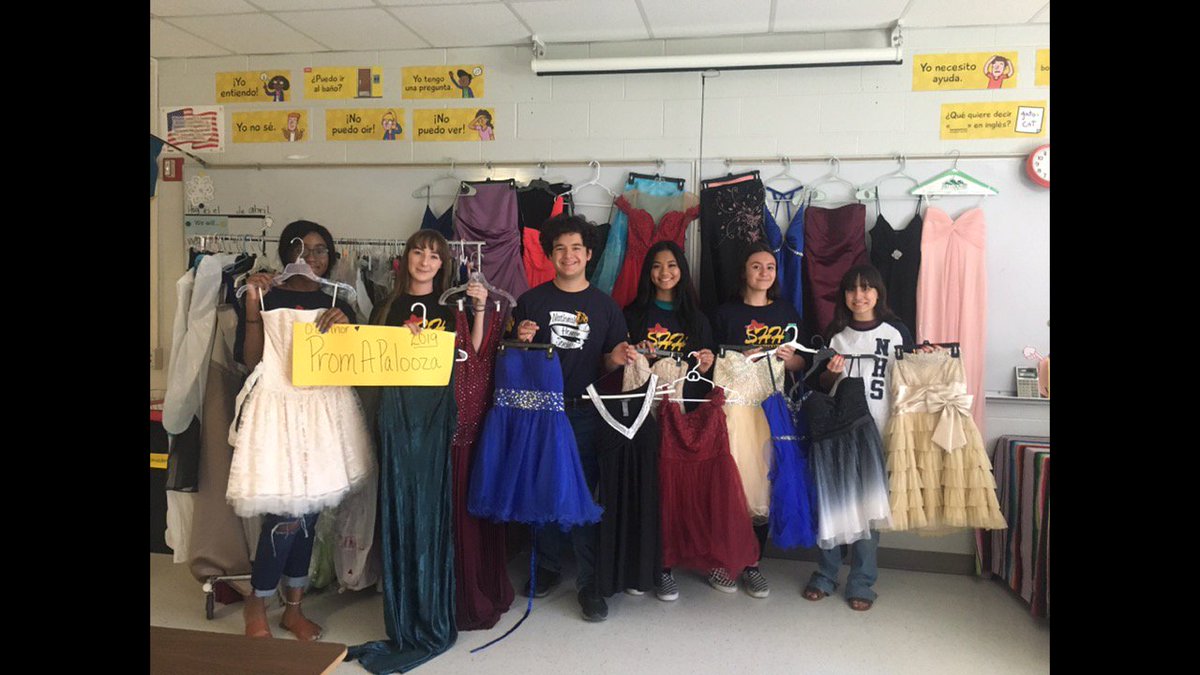 NISDOConnorHS's tweet photo. #ThisIsOConnor #PromAPalooza was a huge success! Spanish Honor Society & National Honor Society members spearheaded a drive to collect gently used prom dresses for students in foster care through CPS. 90 beautiful dresses are headed to those who need them most! https://t.co/0JwPPbO8bS