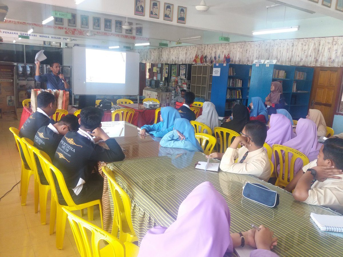 been_kim's tweet image. #bergheh
#JapenKelantanNo1
#pengurusan acaraSMKB