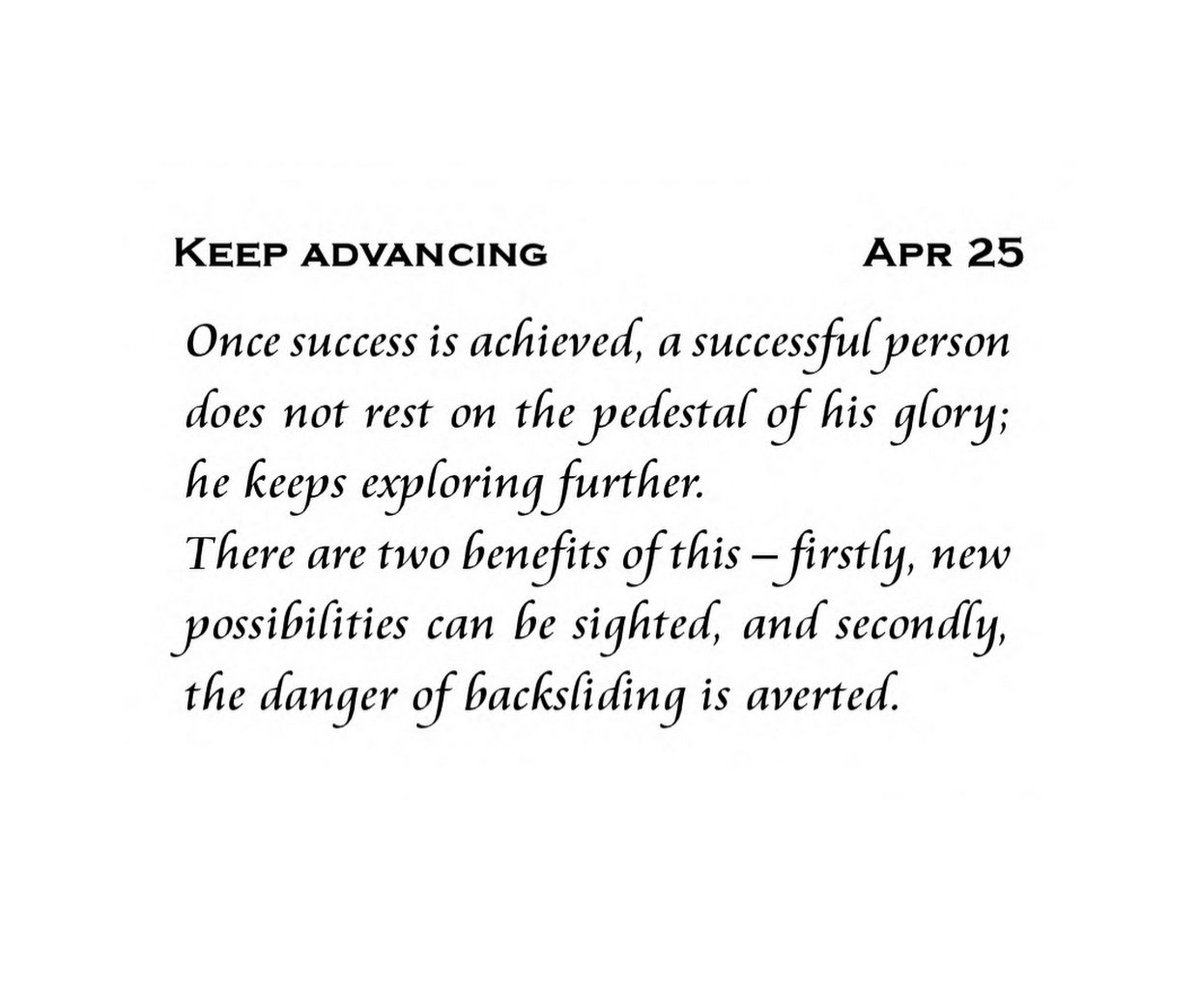 Karabo_Mokgoko's tweet photo. Good Morning Beautiful People 🌞 
If you want to stay successful, keep exploring further, keep advancing.
#KaraboMotivates #ThursdayThoughts https://t.co/3Q5RCox6ji