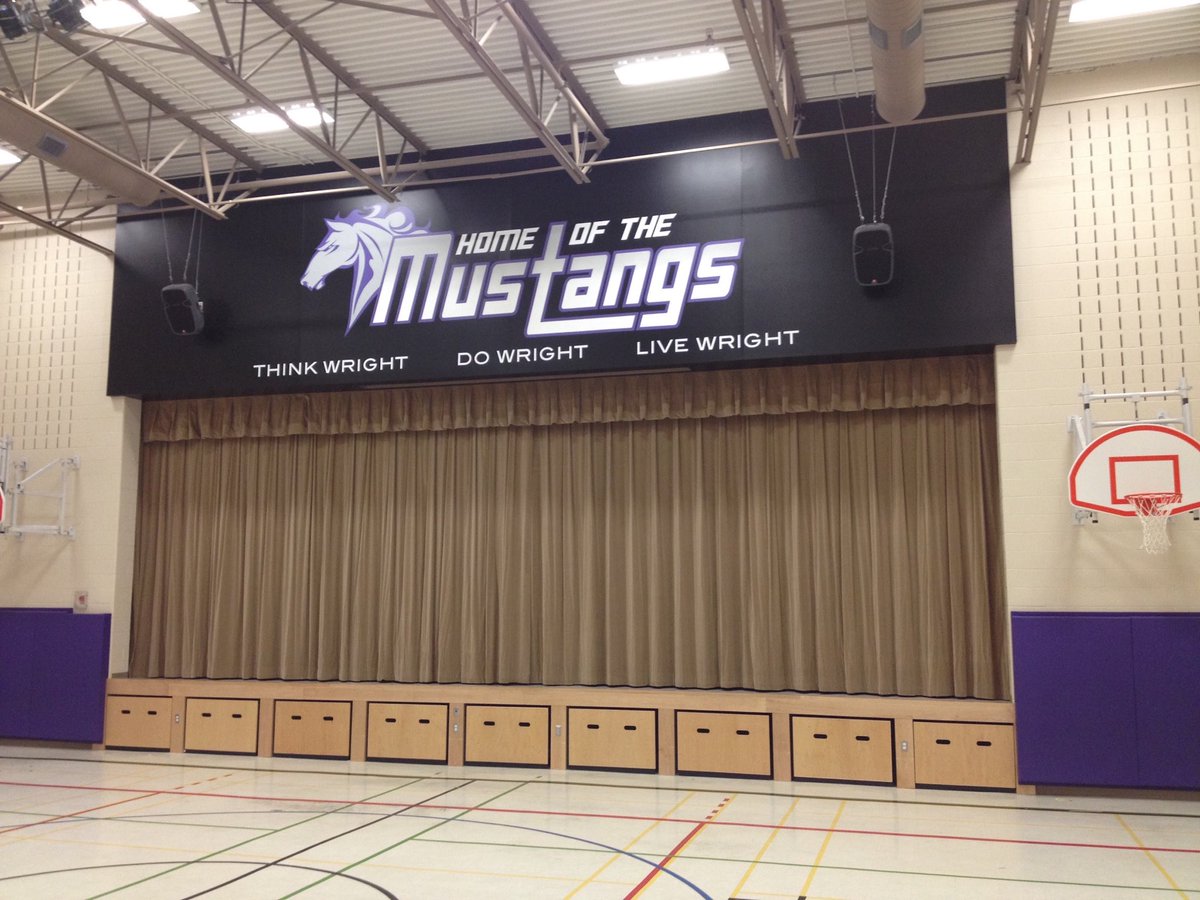 muralworks's tweet photo. Some of our work at Mary Wright PS! #schoolmural #gymmural #mustangs #homeofthemustangs #marywright #muralworks #artshine @ARTSHINEINC @TVDSB @MWrightMustangs https://t.co/0W8cZLl4VS