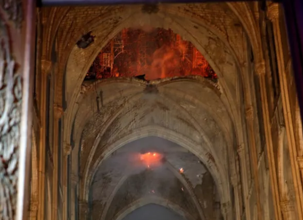 easyshopsmile's tweet photo. Mr Makrong also expressed condolences for the damage that occurred to Notre Dame Cathedral. And pledged to organize an international fundraising campaign to rebuild this cathedral."Notre Dame is history Our literature and imagery "
#NotreDameParis
#easy smile shop
#easyshopsmile https://t.co/mFH5BOjbFB