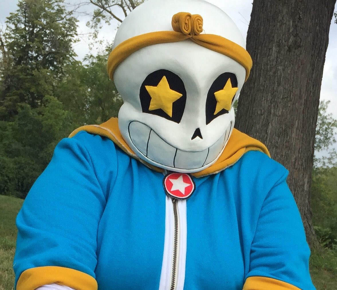 تويتر Vans على تويتر Feeling A Lil Sad Someone Told Me I Was A Bad Cosplayer And Said I Look Like Trash Now Looking Back On All Dream Sans Cosplay Pics تويتر Vans على تويتر Feeling A Lil Sad Someone Told Me I Was A Bad Cosplayer And Said I Look Like Trash Now Looking Back On All Dream Sans Cosplay Pics