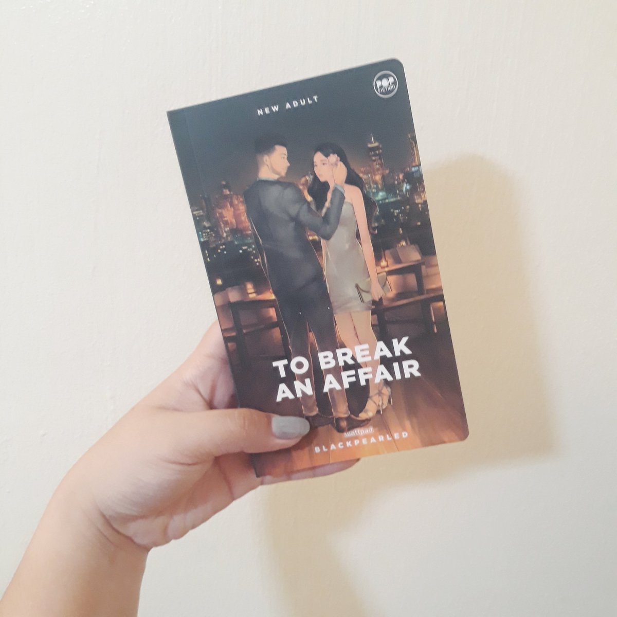 thatgirlSel_'s tweet photo. Booksale SM San Pablo ❤

#ToBreakAnAffair
#BlackPearled https://t.co/IzmyDm36lw