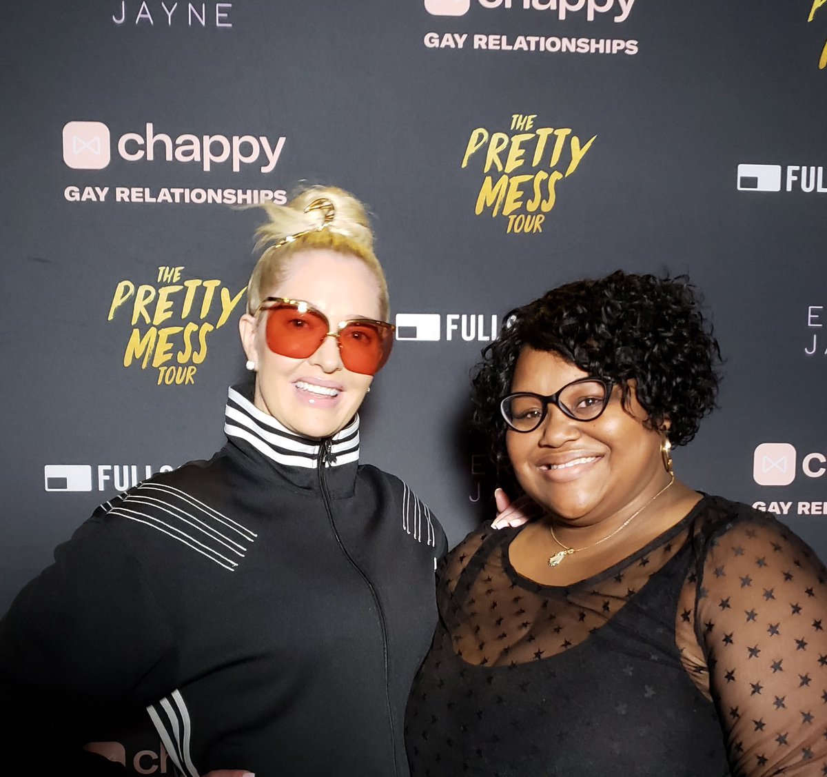 TheGinaP's tweet photo. I loving the behind the scenes of the #PrettyMessTour. Because @erikajayne put an a damn good show!! Meeting her was a bonus!! #RHOBH https://t.co/3LMmo05qlV