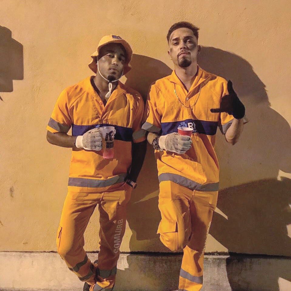 matheusmeloofc's tweet photo. Gata eu sei que você fede igual lixo, então deixa eu te coletar pra mim pq trabalho com reciclagem https://t.co/TZB9QKlJDk