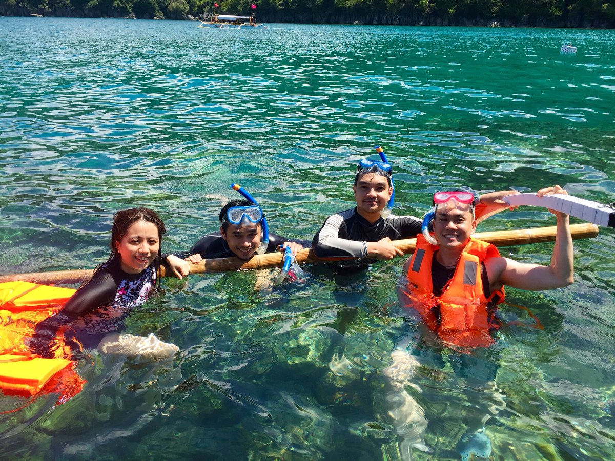 chansome07's tweet photo. Caramoan islands 2019 🌴😍🏊🏻‍♂️ https://t.co/HhnmbGHZIx