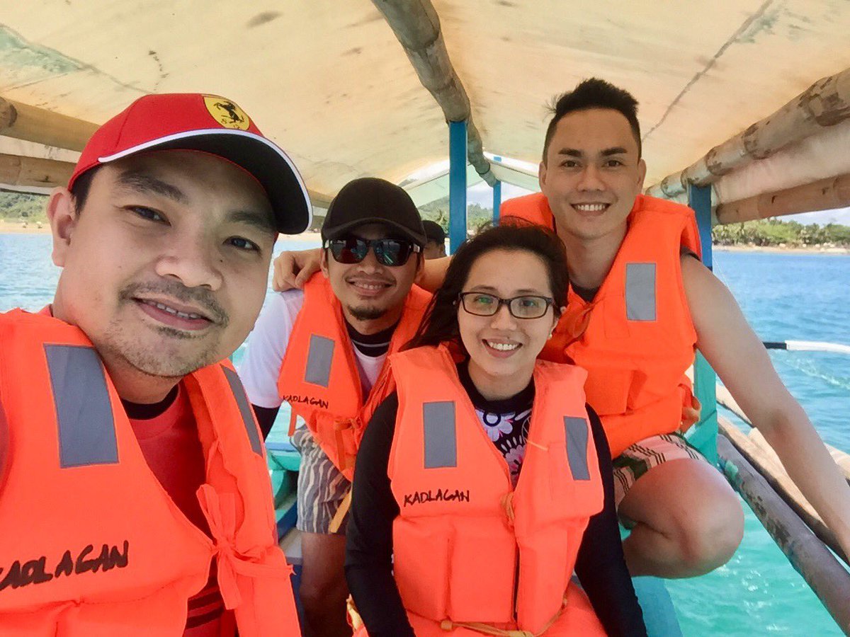 chansome07's tweet photo. Caramoan islands 2019 🌴😍🏊🏻‍♂️ https://t.co/HhnmbGHZIx