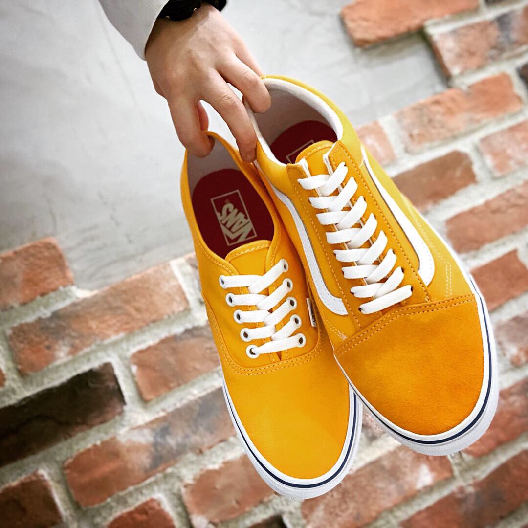 vans authentic zinnia