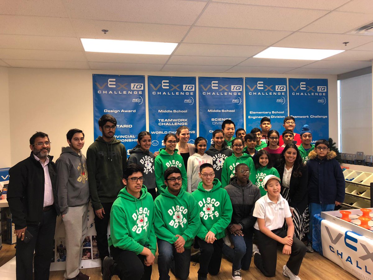 BramptonRobotic's tweet photo. It was a pleasure meeting Minister Kirsty Duncan @KirstyDuncanMP and MP Ruby Sahota @MPRubySahota just before traveling to the VEX World's Championship. https://t.co/tR4cPNlZsP