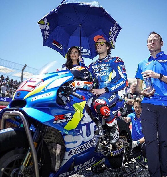 OsodeEc's tweet image. #OsodeAnteojosEcteinforma.... Un Hawkeriano Alex Rins ganó el MotoGp de las Américas...