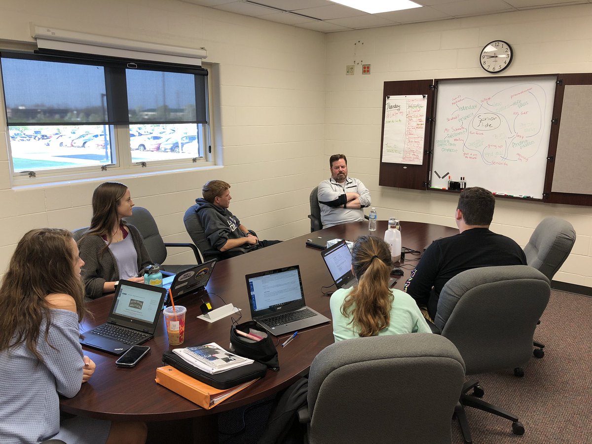 SD4EDU's tweet image. Wonder what the high school experience COULD be? 

Today I watched Ss embrace productive struggle to solve real world challenges w/Ts as their colleagues.

Yep.....it was a great day. #OURFuture #studentvoice #InnovationEngineering

#ProudPrincipal #theEASTway #WEareLakota