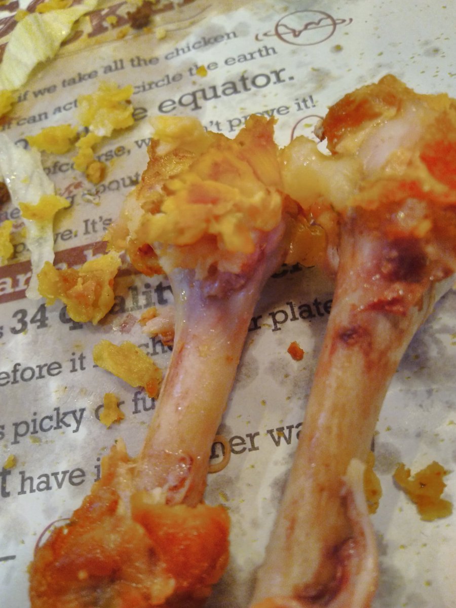srisharaan's tweet photo. @KFC_India 
Went to #kfc,Salem yesterday to have my snack and met with this kinda meal,do you people like serving meat with blood stain?
Is this the quality of #kfc Fed-up..#food #chicken #blood https://t.co/7GKce2NhLU