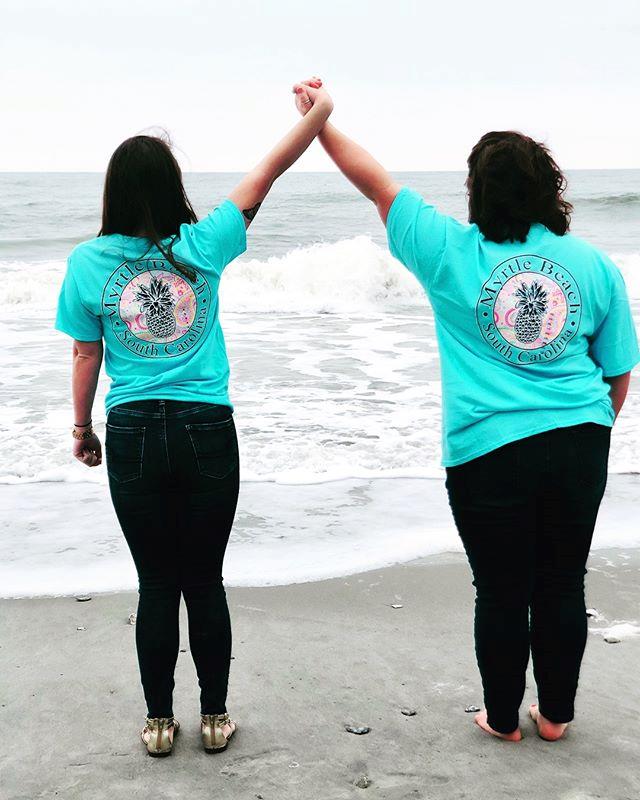 Etheilion's tweet photo. My friend Carlee is a finalist in The Breakers Resort's Photo Contest- help rally votes: https://t.co/V7hP59dFMZ @BreakersMB https://t.co/SJhHgxy1Vi