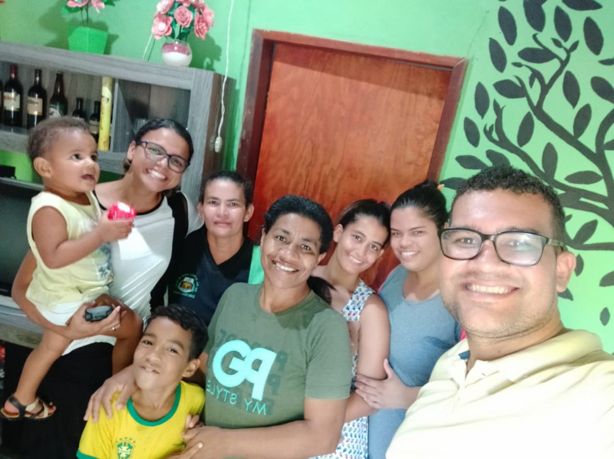 DJANGO20's tweet photo. Serviço e Salvação... 

Hoje se cumpriu o que está escrito, [...] Confins da Terra. 

E, EU e Minha casa serviremos ao Senhor... 
#SuperaçãoAlagoas #SemanaSanata2019 #SS19 #Renascidos #EuQuero1000emAbril #UNeB #FADBA #SALT #MISSÃO #IASD https://t.co/1nQaJUZ4Vl