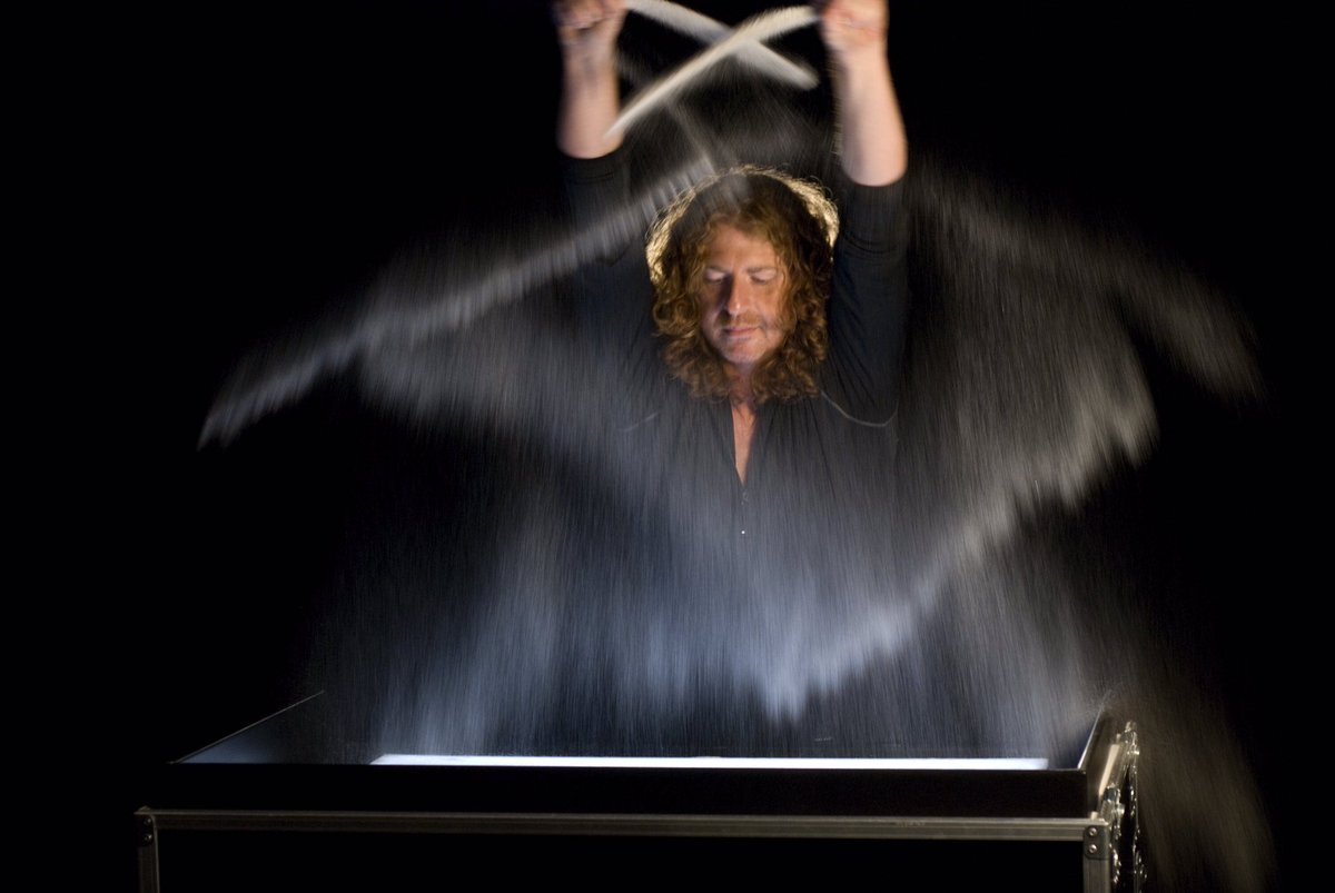 Het is bekend! Afgelopen week stond het ook in #verrassendVoorhuizen zomereditie. Op openluchtdienstvoorthuizen.nl kun je lezen over een van de speciale gasten voor de #openluchtdienst in #Voorthuizen. #jubileumeditie  #Voorthuizen_viert #10jaar #10kerken met <a href="/Zandtovenaar/">Zandtovenaar</a>