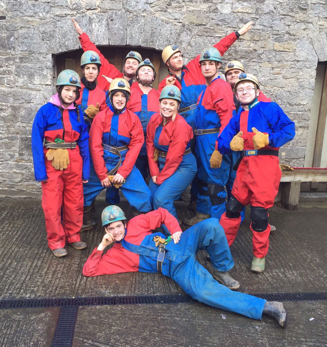 PTTeamCornwall's tweet photo. Interested in joining our next team? Come along to @TruroCFRS on 19th June to find out more about our @PrincesTrust Team programme &amp; how to join #Team17! Full taster day information can be found at https://t.co/yRRZgHtCvZ #YouthCanDoIt 🚒📝🏅 https://t.co/uVpvqGhBtT