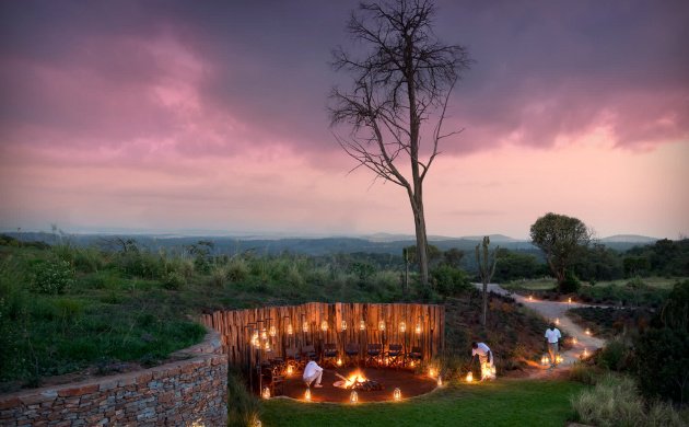 twigatours's tweet photo. Welcome to #Sirai House.
This is one of the few places on the planet with the world's richest hobnob, located at the foot of snow-capped Mount Kenya in Laikipia.

#MagicalKenya #ComeLiveThe Magic #TwigaSafari #CampoftheWeek https://t.co/Quck9zUv1u