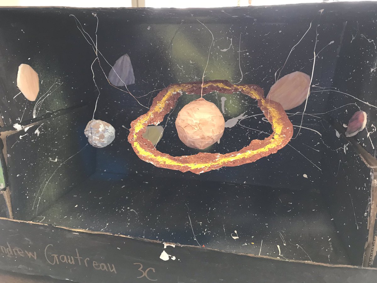 MCBakerVT's tweet image. MCS 3rd graders integrate Science, Math, Writing, and Art into one “out of this world project”!! #VTed @MaterChristiVT @MCS3VT #integration