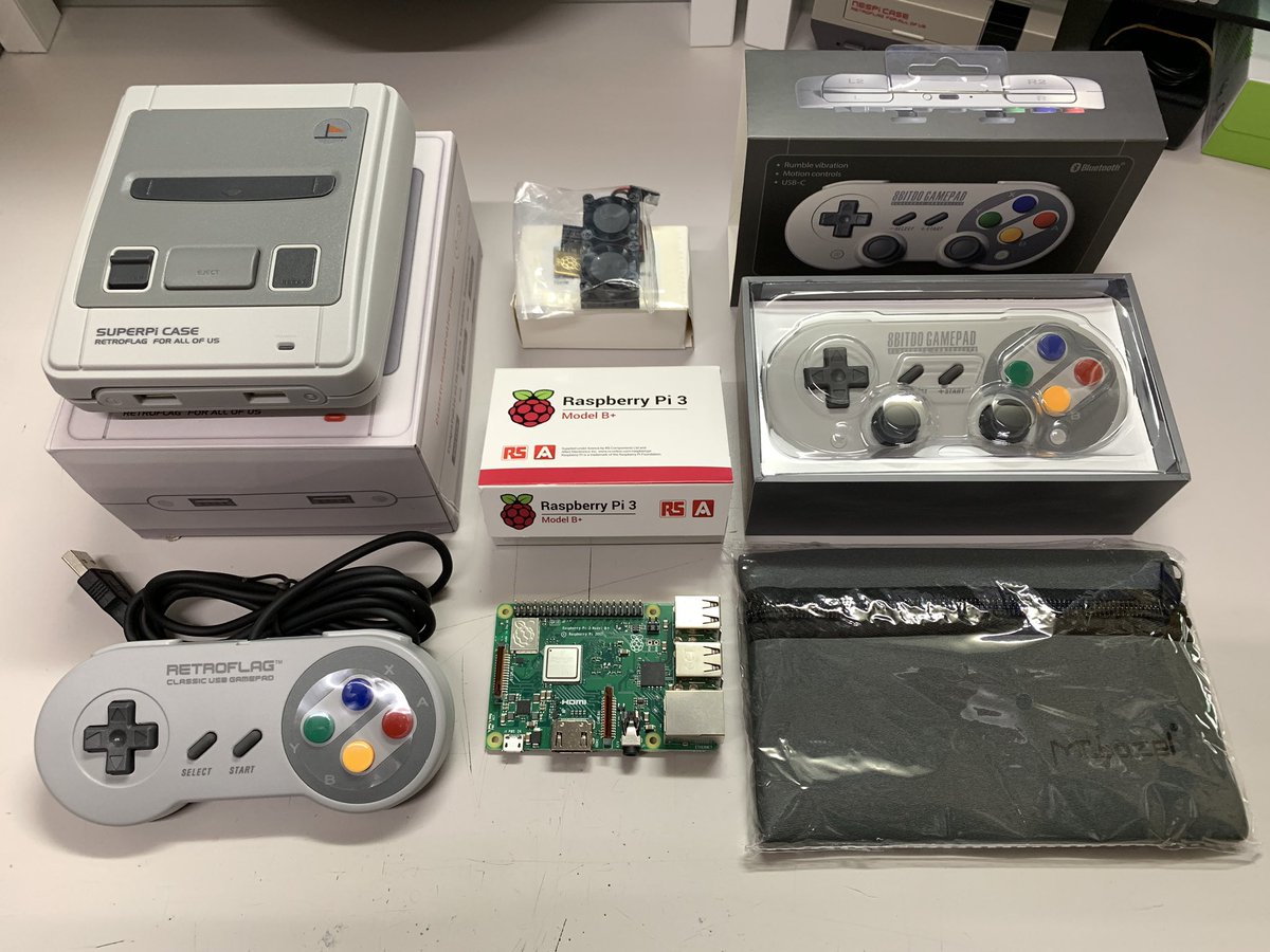 KawachaHOBBY's tweet image. #今月の自分へのご褒美
今夜はゆっくり楽しもう(o^^o)
#RaspberryPi3BPlus
#SF30Pro
#SuperPiCase
#RetroFlag #8Bitdo #RetroPi