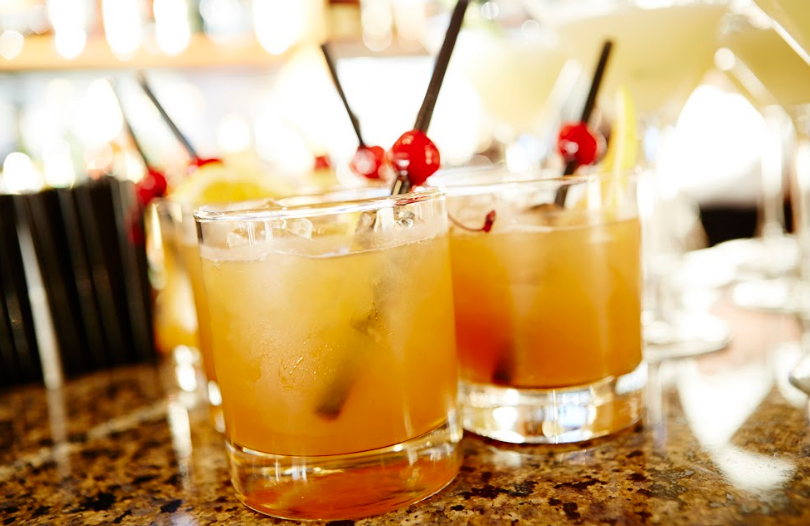 SandyBClub's tweet image. We feel a tropical drink is always appropriate ⛱
#drinks #capetowndrinks #sandybclub