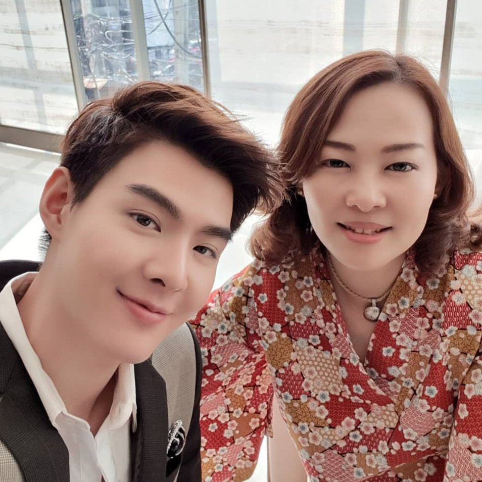 PatronOfSaint's tweet photo. It may be @Saint_sup's birthday, but we also celebrate you, @Pirada_hatch. Saint's positive influence is evidence of how much he is loved and how well he has been raised. Happy birthday to you both! 💖

#TheGreatDragonSaint21stHBD #Saint_sup https://t.co/Yn3FI9Z21N