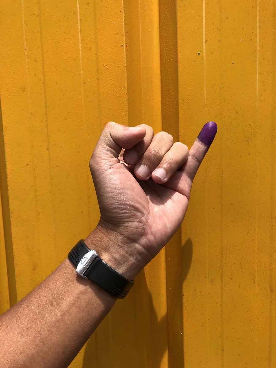 teddy_tjahjono's tweet photo. Wajib nyoblos untuk Indonesia 🇮🇩 yang lebih baik! #forbetterindonesia #PERSIBnyoblos #PilpresDamai https://t.co/2DdmBy9lbe